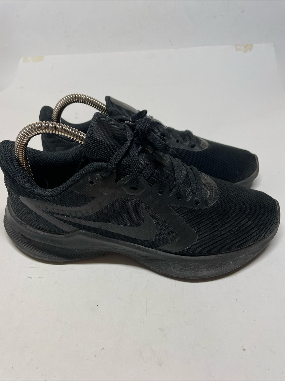 Nike Downshifter 10 Women’s Size US 6.5 Black Running Shoes CI9984-003